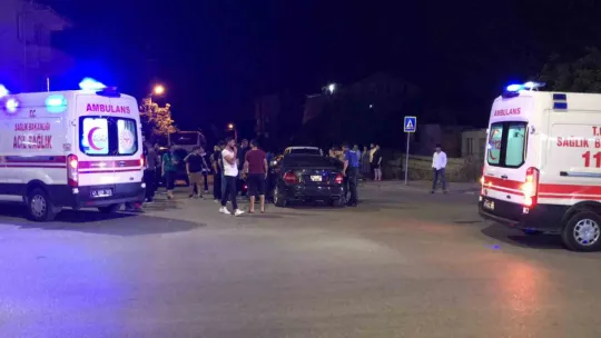 Düğün konvoyunda kavga çıktı