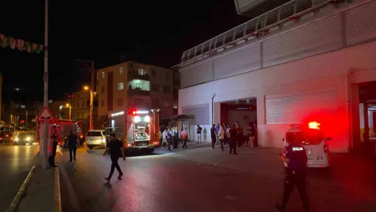 Düğün salonunda korkutan yangın
