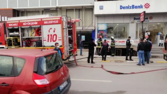 Düğün salonunda yangın paniği