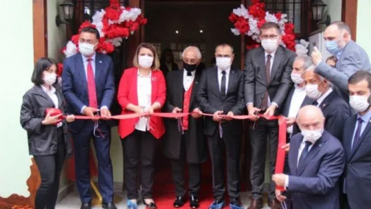 Dünyanın en zengin Atatürk müzesi Kocaeli'de açıldı!