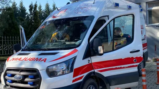 Dünyaya gözlerini ambulansta açtı