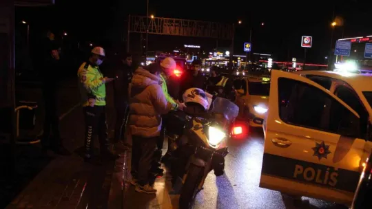 Dur ihtarına uymayan sürücü alkollü çıktı