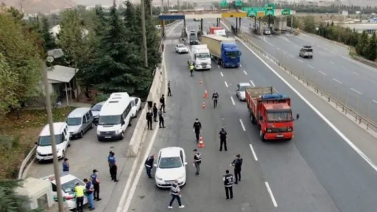 Düzensiz göçmenler drone destekli denetimde yakalandı