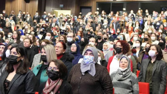 Kocaeli'de Kadın ve Aile Şurası düzenlendi