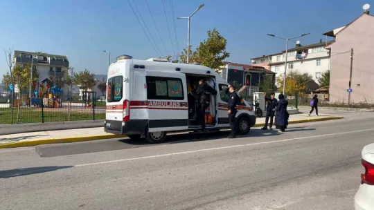 Elektrikli bisikletten düşen 2 çocuk yaralandı