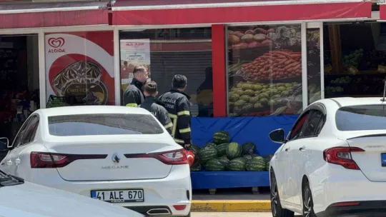 Elini kıyma makinesine kaptıran kadının parmakları koptu
