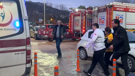 Elini kıyma makinesine sıkıştı