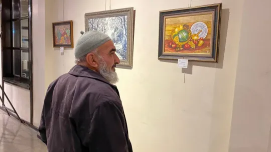 Emekli eğitimci eserlerini bakın niçin satışa çıkardı?