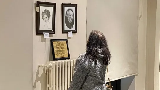 Emekli eğitimci eserlerini bakın niçin satışa çıkardı?