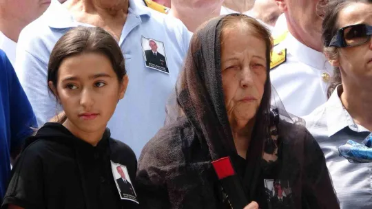 Vefat eden Tuğamiral Akçay toprağa verildi