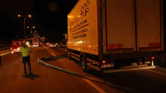 Yol üzerinde durunca kazaya sebep oldu