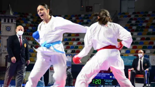 En büyük hayaline kavuşunca gözyaşı döktü