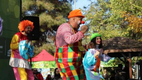 En lezzetli ayvalar bu festivalde yarıştı