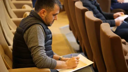 Encümen'de balık satış yerleri için ihale düzenlendi