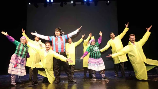 Engelleri horon ile aştılar