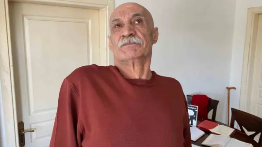 Engelleri kalemiyle aştı
