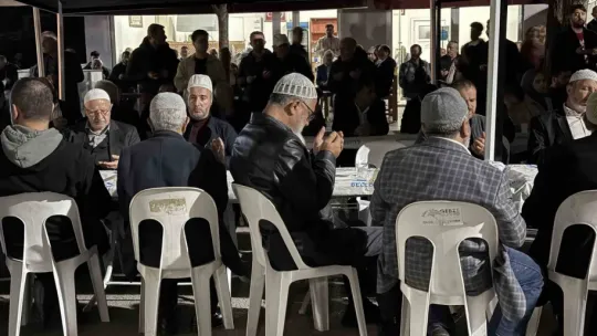 Enkazda ailesini kaybeden genç kıza akrabası sahip çıkacak