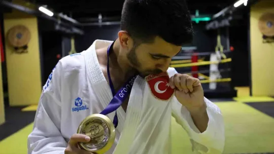 Eray Şamdan: Efsane olmak istiyorum