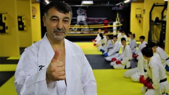 Eray Şamdan, kundakta girdiği salondan Avrupa ve dünya şampiyonluğuna uzandı