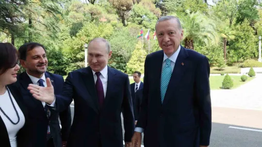 Erdoğan Putin ile bir araya geldi