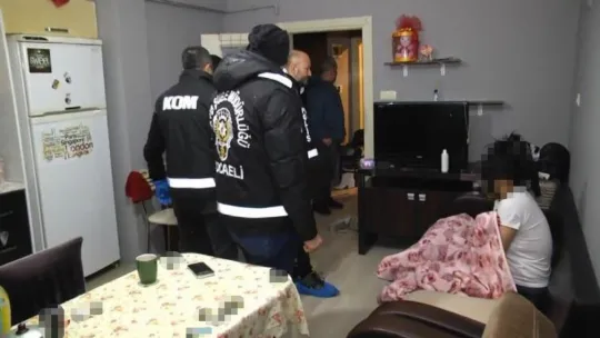 Eş zamanlı fuhuş operasyonu: 12 kadın kurtarıldı, 9 şüpheli yakalandı