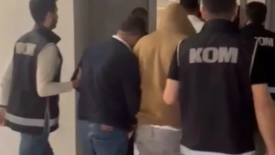 Eş zamanlı silah kaçakçılığı operasyonu: 5 tutuklama
