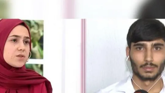 Eşi televizyon programına katılınca kayınpederini bıçakladı!