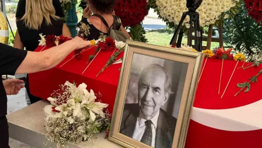 Altan Öymen son yolculuğuna uğurlandı