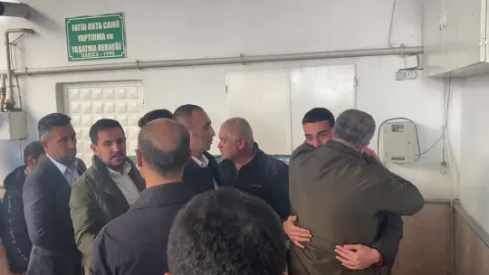 Eski eşinin öldürdüğü Tülay, son yolculuğuna uğurlandı