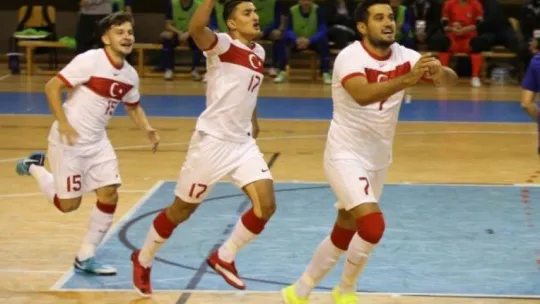 Euro 2022 Avrupa Futsal Play-Off: Türkiye: 3 - Yunanistan: 3