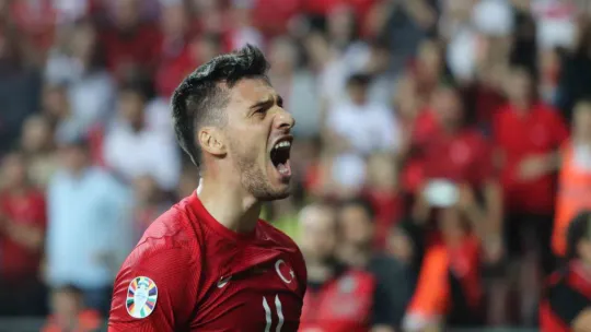 Türkiye'den kolay galibiyet: 2-0