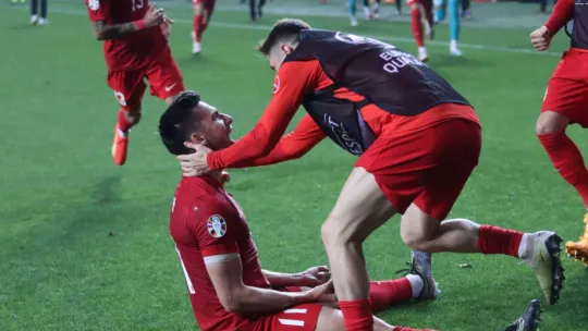 Türkiye'den kolay galibiyet: 2-0