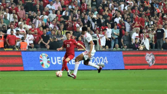 Türkiye'den kolay galibiyet: 2-0