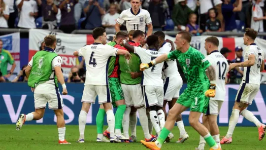 EURO 2024: İngiltere: 2 - Slovakya: 1