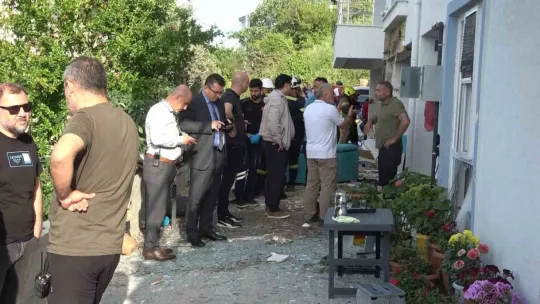 Ev sahibi ile tartışan kiracı doğalgazı açıp apartmanı havaya uçurdu