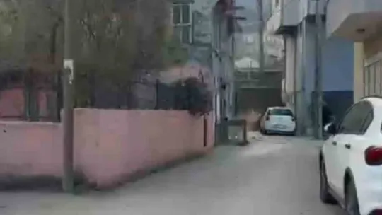 Ev sahibi uyurken elektrikli sobadan yangın çıktı