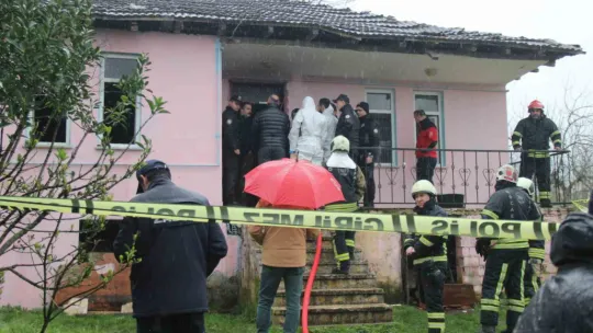 Evde çıkan yangın sonu oldu