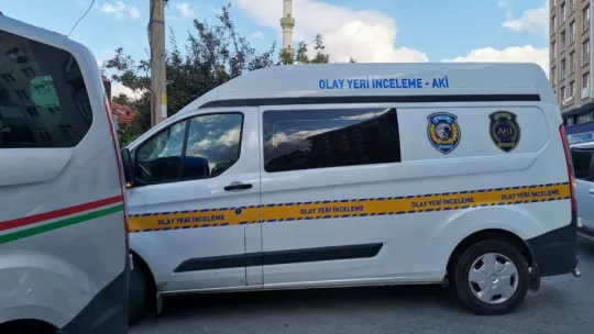 17 yaşındaki kız yangında hayatını kaybetti
