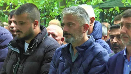 Yangında ölen genç kız toprağa verildi