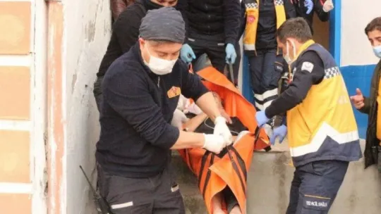 Evde düşüp felç geçirdi!
