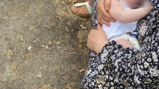 Evi terk eden eşine sinirlendi, çocuklarını rehin aldı