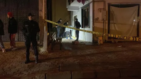 Vuruldu, 6 aylık hamile eşi sopayla darp edildi