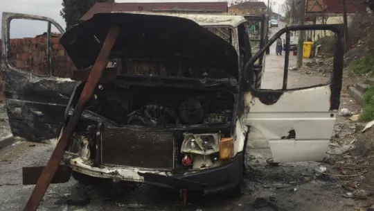 Evler kundaklanmış, cinayet işlenmişti: Dava yeniden görüldü