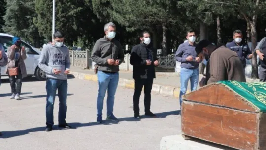 Eyüp Cankurt korona virüse yenildi!