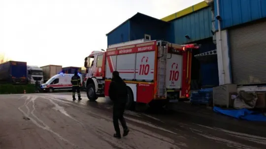 Fabrika fırınının patlaması paniğe sebep oldu
