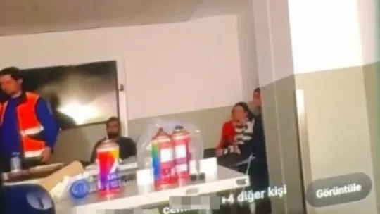 Fabrikada rehin alınan işçilerden ilk görüntü