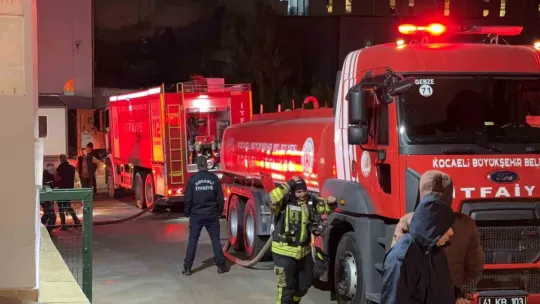 Fabrikanın boyahanesinde çıkan yangın söndürüldü