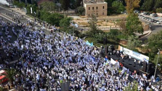 Yahudilerden Kudüs'te ırkçı sloganlar: Köyleri yakın
