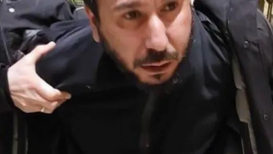 Fatih Camii'nde bıçaklı saldırı