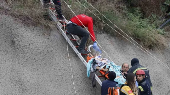 Feci kaza sonrası YHT seferleri yeniden başladı